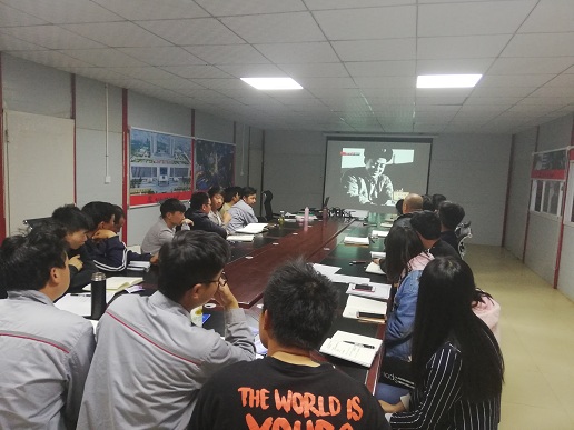 第三項目經理部組織開展學雷鋒精神活動  照片2，修改.jpg