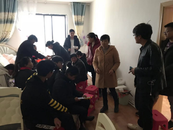 攻堅克難搶工期,喜笑顏開迎搬家2.png 攻堅克難搶工期,喜笑顏開迎搬家2.png